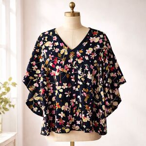 Cabi Charm Blouse Black Floral Top Origami Sleeve Size XL V-Neck Limited Edition